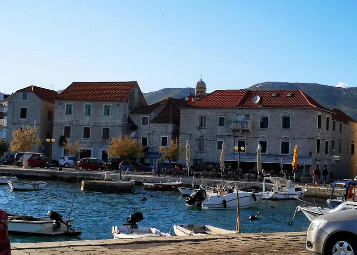Sedam Bisera * Kaštela