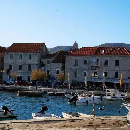 Sedam Bisera * Kaštela